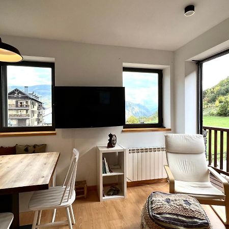 Apartament La Gisca - L'Amfitriona Valencia D'Aneu Eksteriør billede